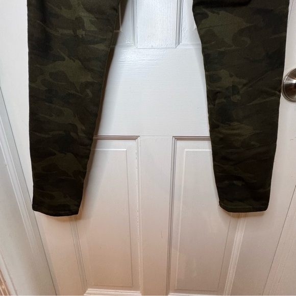 Zara Z1975 Women’s Camo Skinny Moto Jeans Size 4 - Picture 6 of 9